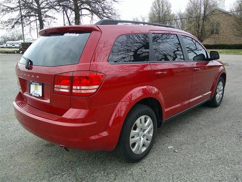 Used 2018 Dodge Journey SE image 5
