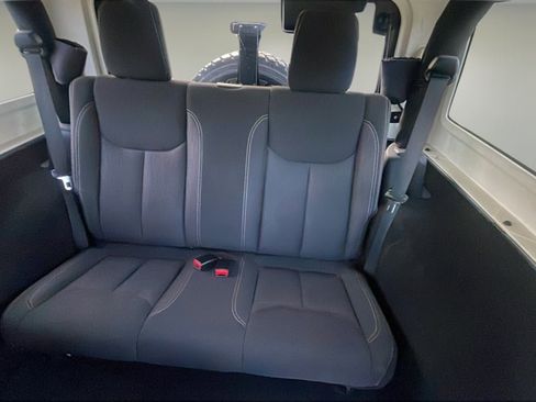 Used 2015 Jeep Wrangler Sahara w/ Dual Top Group image 19