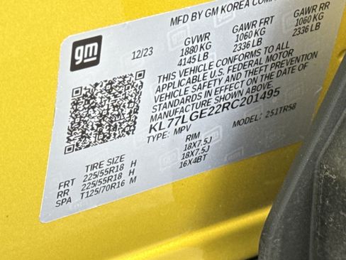 Used 2024 Chevrolet Trax RS w/ Driver Confidence Package FWD image 33