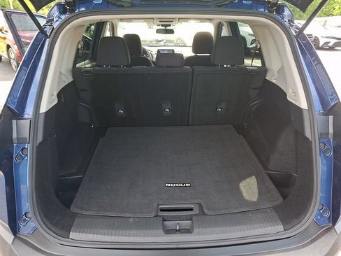 Used 2023 Nissan Rogue S AWD/4WD image 28