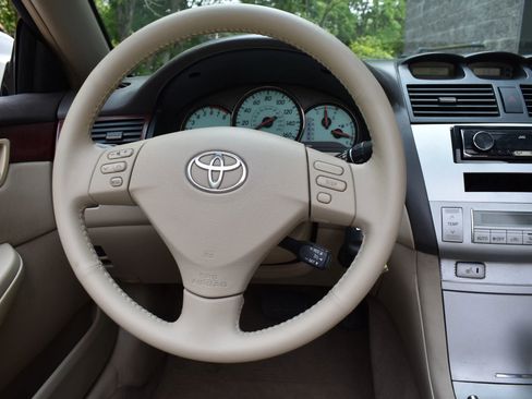 Used 2005 Toyota Solara SLE image 34