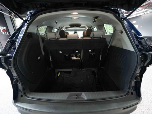 Used 2022 Toyota Sienna LE AWD/4WD image 28