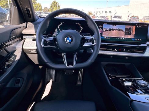 Used 2026 BMW 530i RWD image 11