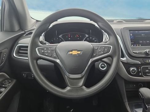 Used 2023 Chevrolet Equinox LS w/ LS Convenience Package image 11