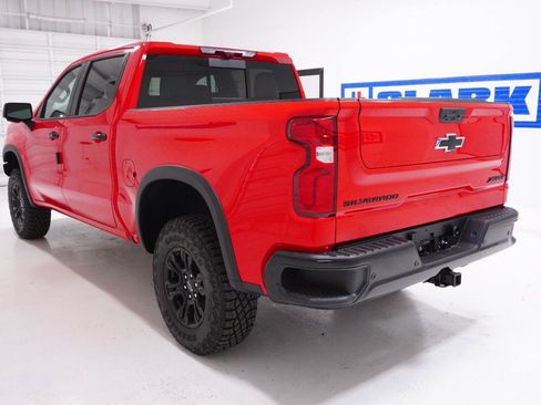 New 2026 Chevrolet Silverado 1500 ZR2 image 7