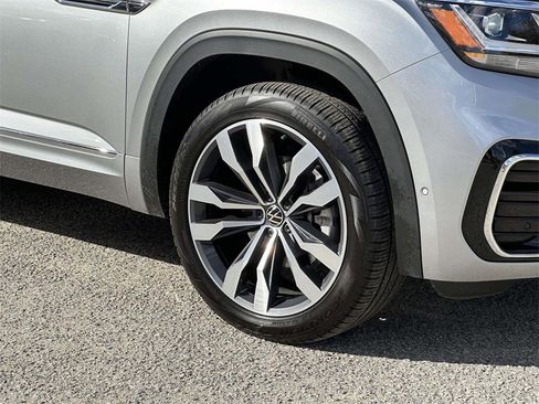 Used 2023 Volkswagen Atlas Cross Sport SEL Premium R-Line image 26