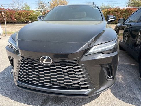 Used 2024 Lexus RX 350 Premium image 2