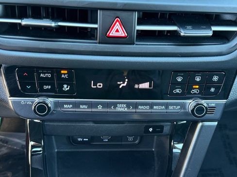 Certified 2024 Kia Seltos SX AWD/4WD image 18