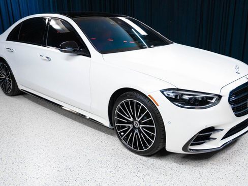 Certified 2024 Mercedes-Benz S 580 4MATIC Sedan image 3
