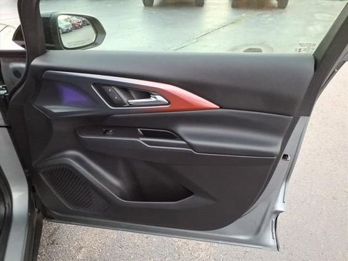 Used 2024 Chevrolet Equinox EV RS image 27