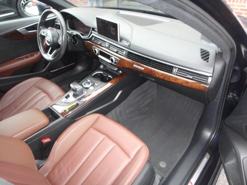 Used 2018 Audi A4 2.0T Premium Plus image 14