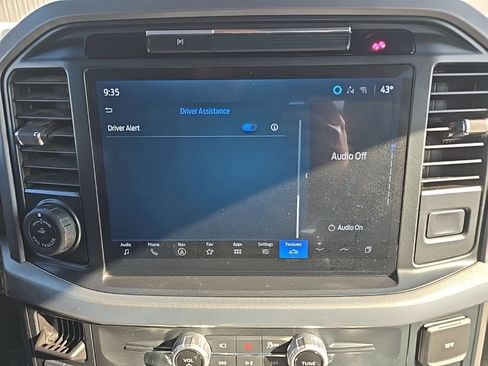 Used 2025 Ford F150 Lariat image 23