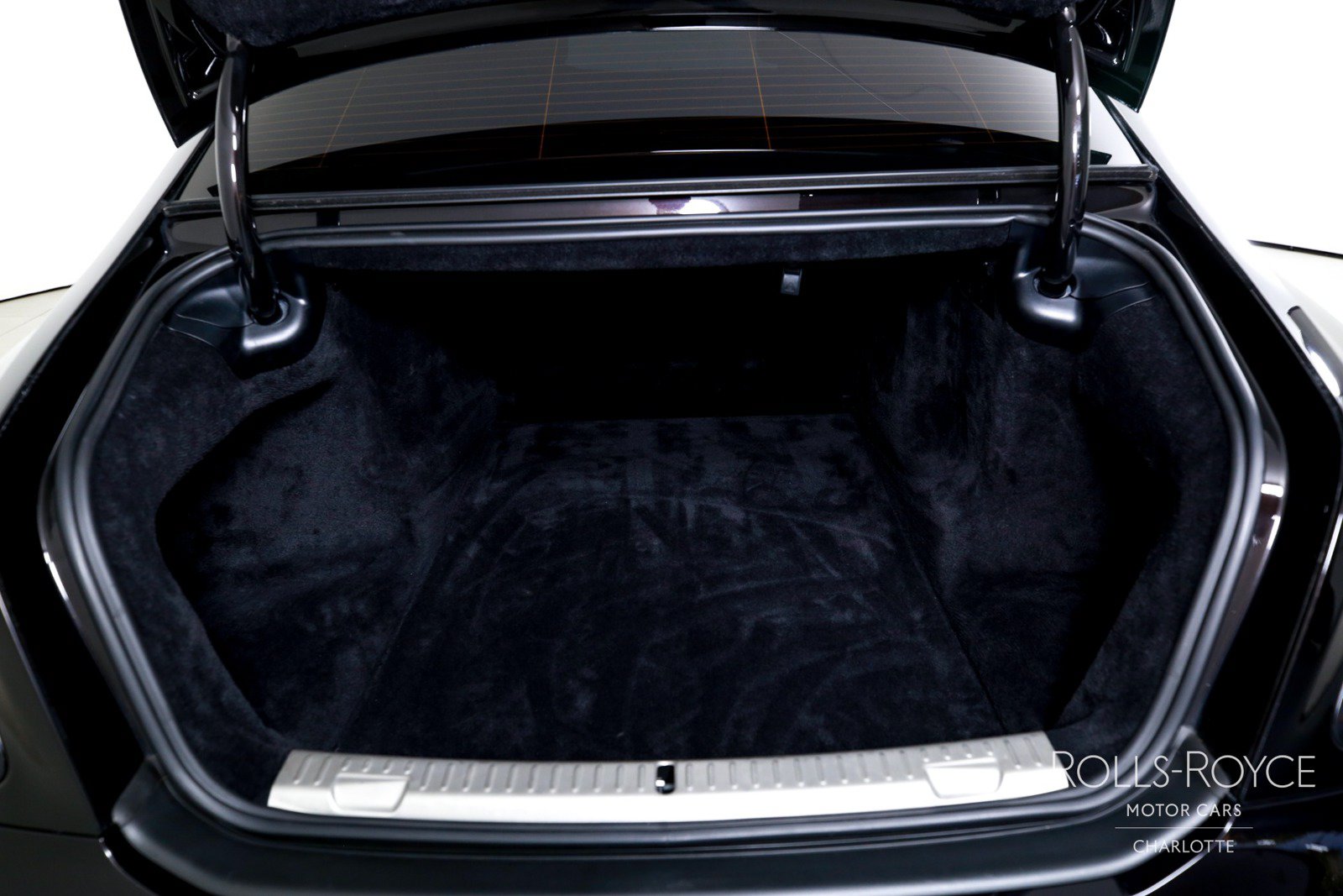Certified 2021 Rolls-Royce Ghost AWD/4WD image 25