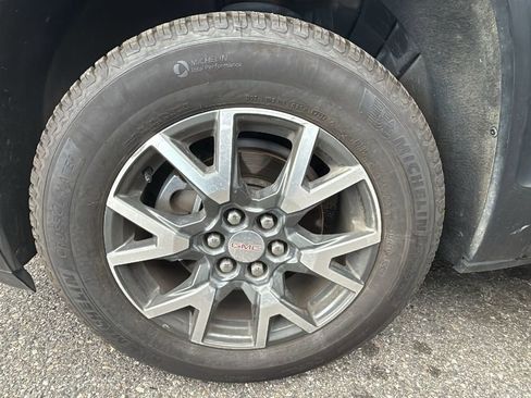 Used 2020 GMC Acadia SLE w/ Driver Convenience Package image 35