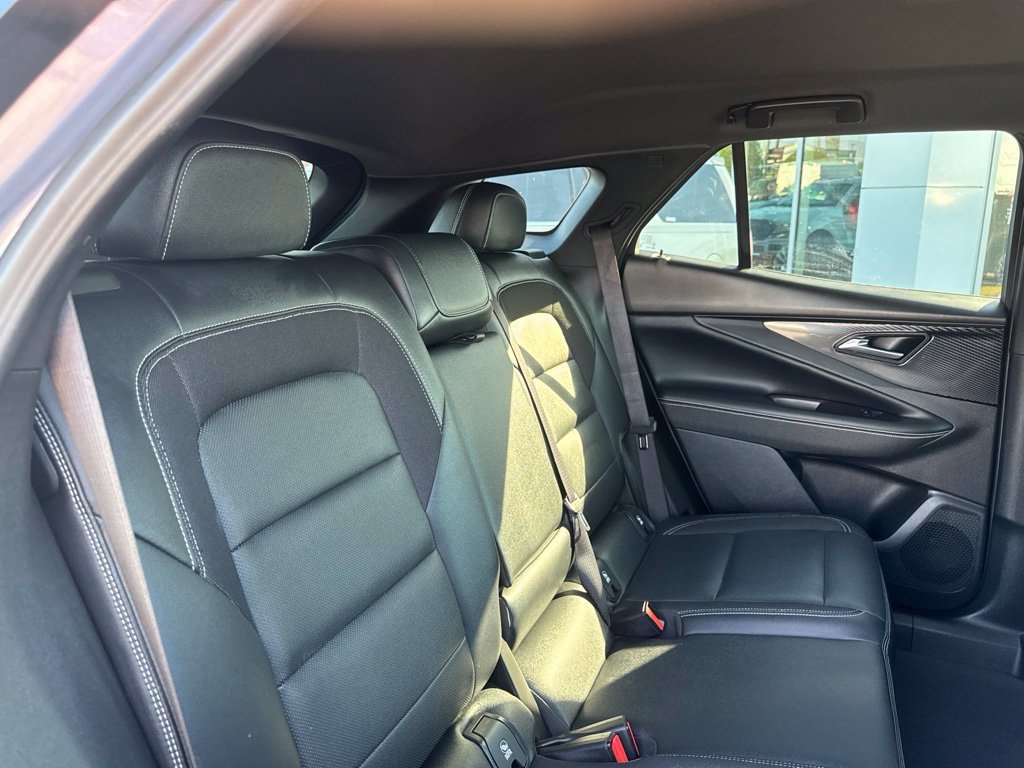 Used 2024 Chevrolet Blazer EV LT AWD/4WD image 24