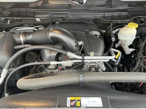 Used 2017 RAM 1500 Limited image 33