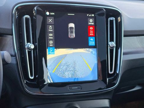 Used 2023 Volvo C40 P8 Recharge Plus image 23