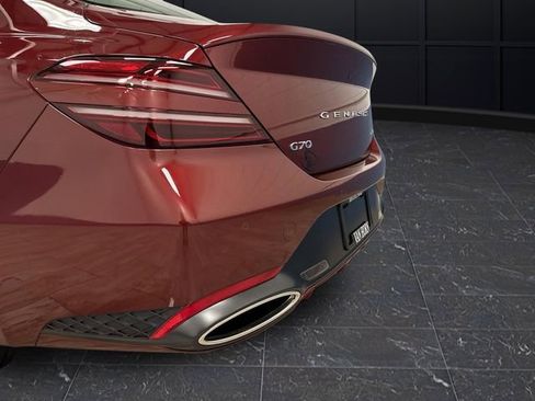 Used 2025 Genesis G70 2.5T w/ Sport Prestige Package image 33