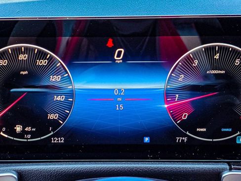 New 2026 Mercedes-Benz GLB 250 4MATIC image 25