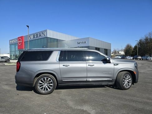 Used 2021 GMC Yukon XL Denali w/ Denali Ultimate Package image 15