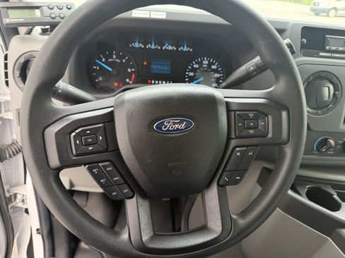 Used 2023 Ford E-350 and Econoline 350 Super Duty w/ Power Windows & Locks Group RWD image 21