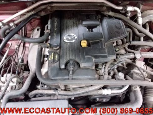 Used 2006 MAZDA MX-5 Miata Sport image 9