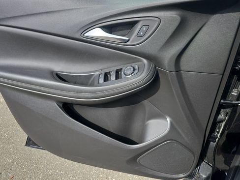 Used 2025 Buick Encore GX Preferred FWD image 27