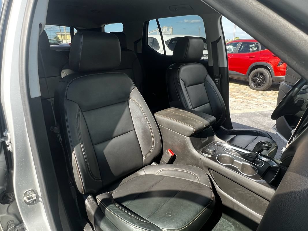 Used 2020 Chevrolet Traverse LT w/ LT Premium Package AWD/4WD image 23