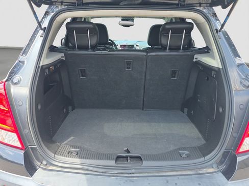 Used 2015 Chevrolet Trax LTZ FWD image 17