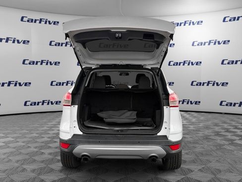 Used 2016 Ford Escape SE w/ Equipment Group 201A image 11