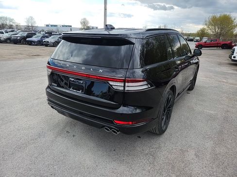 Used 2026 Lincoln Aviator Reserve w/ Jet Appearance Package AWD/4WD image 3