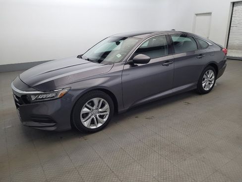 Used 2019 Honda Accord LX image 2