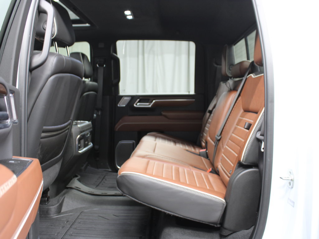 Used 2026 GMC Sierra 2500 Denali Ultimate w/ LPO, GMC Protection Package AWD/4WD image 14