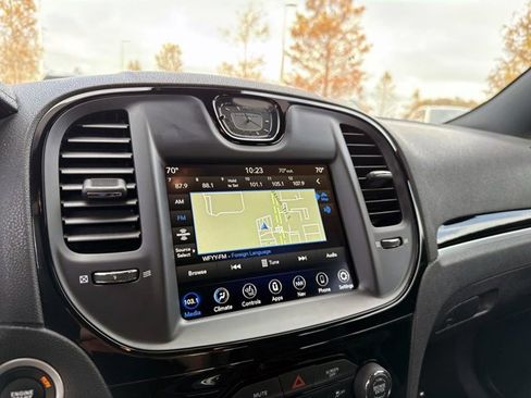 Used 2023 Chrysler 300 S w/ Comfort Group image 23