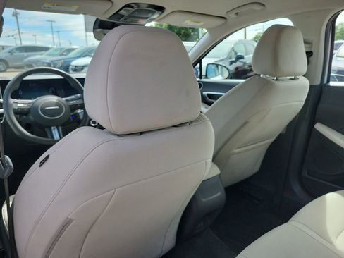 Used 2025 Hyundai Sonata SEL FWD image 13