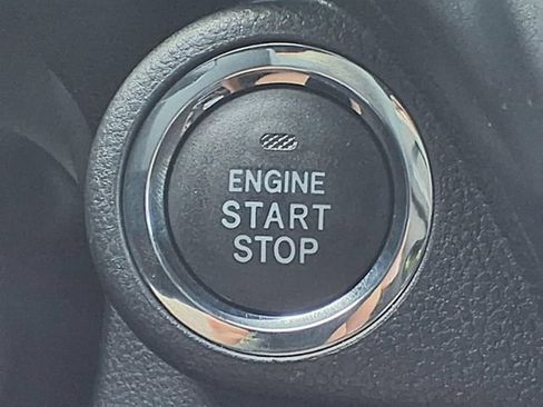 Certified 2025 Subaru Forester Touring AWD/4WD image 11