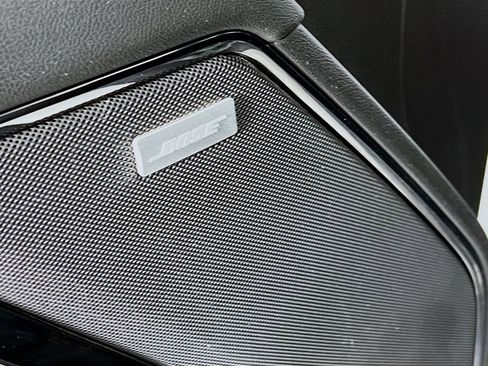 Certified 2024 GMC Sierra 1500 AT4 w/ Technology Package image 18