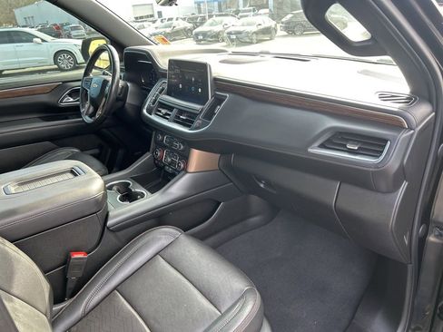 Used 2022 Chevrolet Tahoe High Country image 43