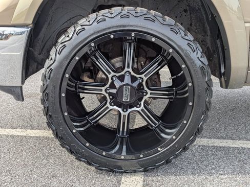 Used 2014 RAM 1500 Outdoorsman image 9