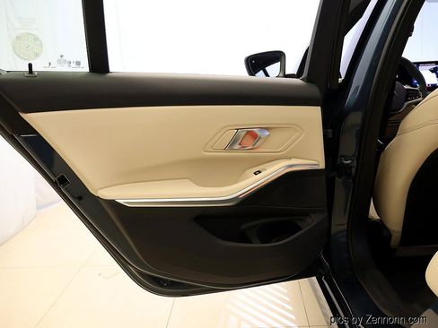 Certified 2026 BMW 330i xDrive Sedan AWD/4WD image 29