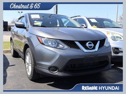 Used 2017 Nissan Rogue Sport S w/ S Appearance Package