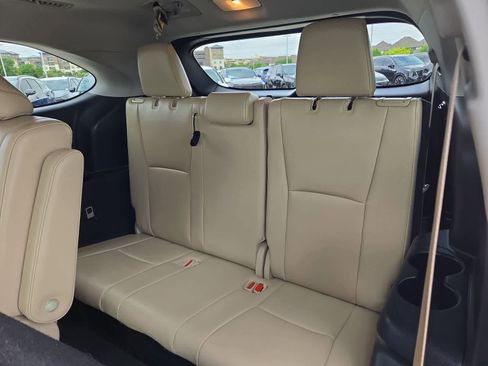 Used 2023 Toyota Highlander Limited FWD image 37