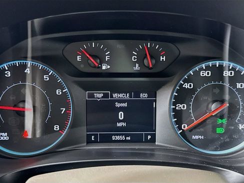 Used 2023 Chevrolet Malibu LT FWD image 16