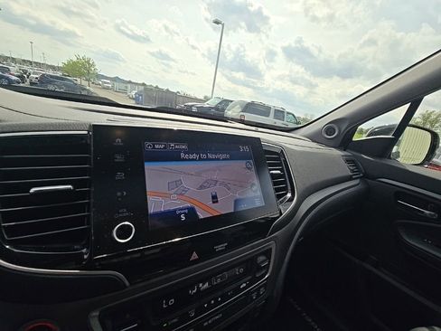 Used 2023 Honda Ridgeline RTL-E image 21