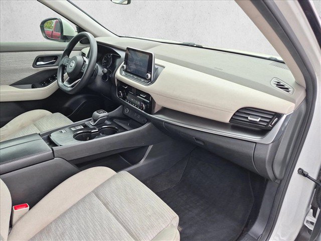 Used 2021 Nissan Rogue SV FWD image 19