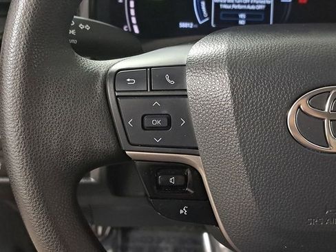 Used 2025 Toyota Camry LE FWD image 23