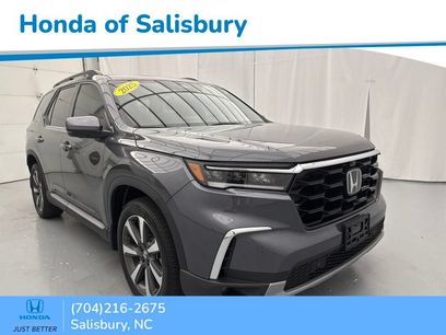 Used 2025 Honda Pilot Elite
