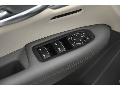 Certified 2021 Cadillac XT5 Premium Luxury image 30