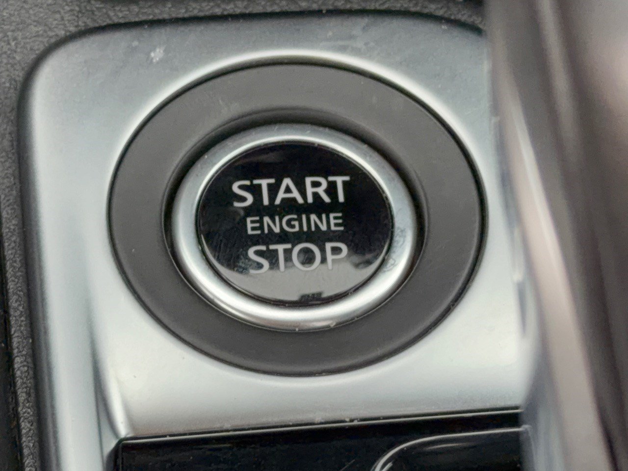 Used 2025 Nissan Sentra SR FWD image 20