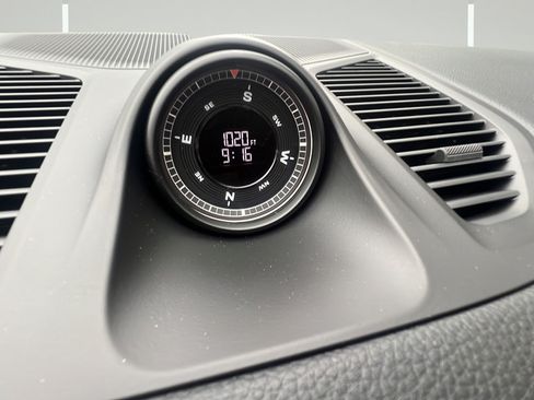 Certified 2026 Porsche Cayenne S AWD/4WD image 26
